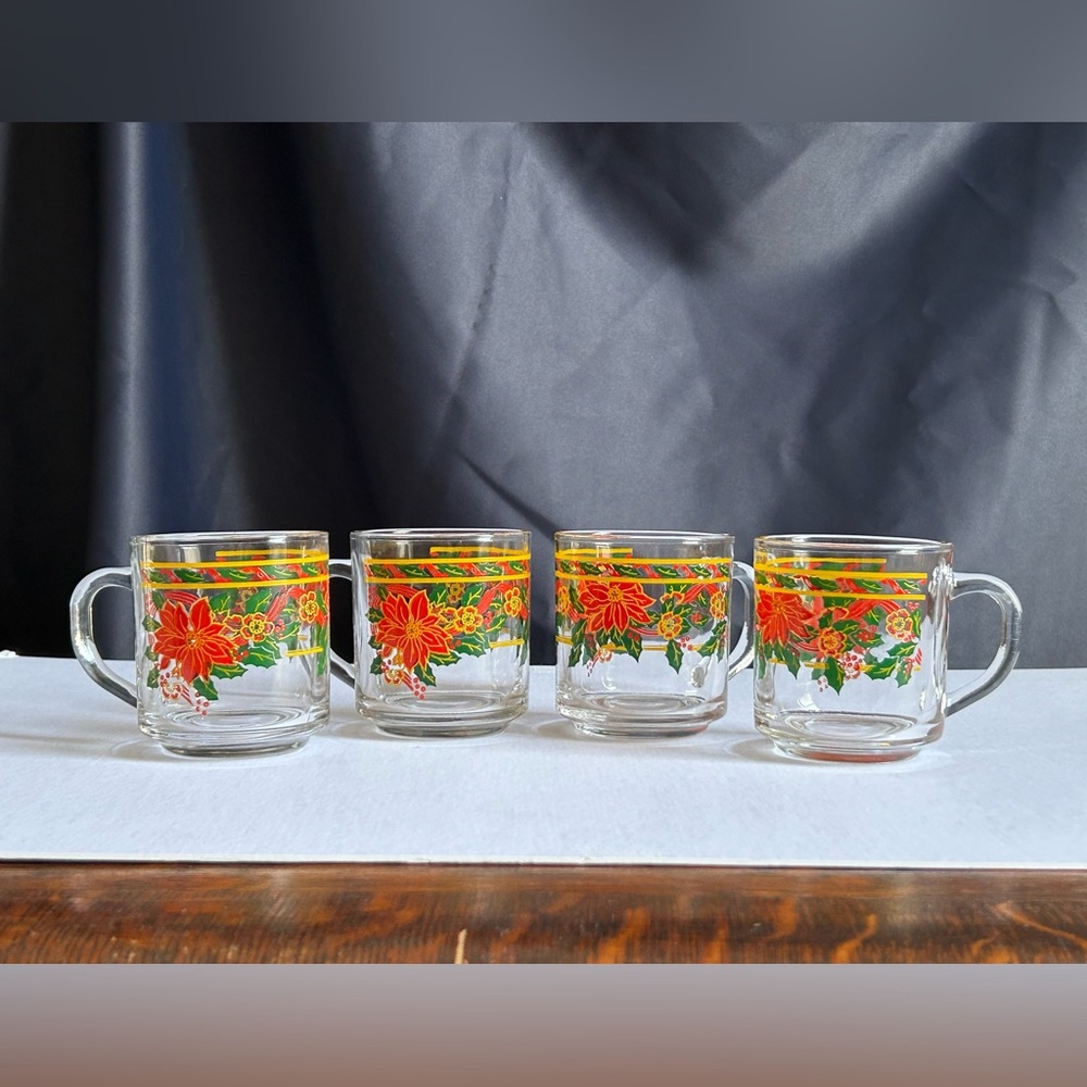 Vintage KIG Indonesia Christmas Cups 🎄Set of 4